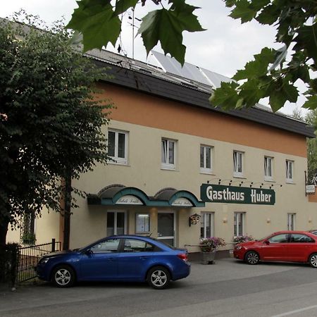 Hotel Gasthof Huber Wels Exterior foto